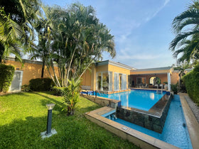 Pool Villa Siam Royal View Village, Khao Talo, Pattaya thumbnail 3