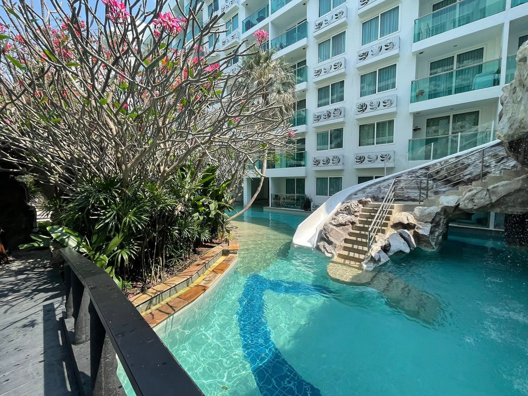 Urgent sale! Amazon Residence Condo, near Jomtien Beach