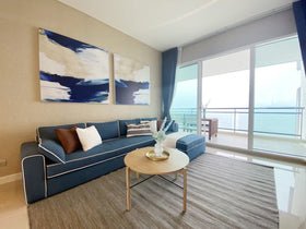 Reflection Jomtien Beach Pattaya, Beachfront Condo thumbnail 2