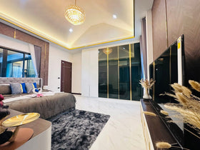 Luxury Modern Pool Villa located in the prime Pong area thumbnail 17