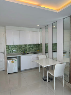 Urgent sale! Amazon Residence Condo, near Jomtien Beach thumbnail 4