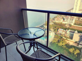 AERAS Beachfront Condo Jomtien thumbnail 7