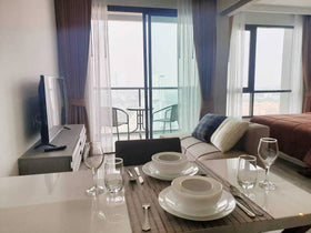 AERAS Beachfront Condo Jomtien thumbnail 2