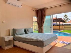 Private Pool Villa Soi Khao Makok, 📍The Ville Jomtien thumbnail 4