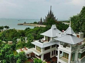 Private Beachfront Pool Villa House in Pattaya thumbnail 21