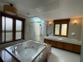 Private Beachfront Pool Villa House in Pattaya thumbnail 15